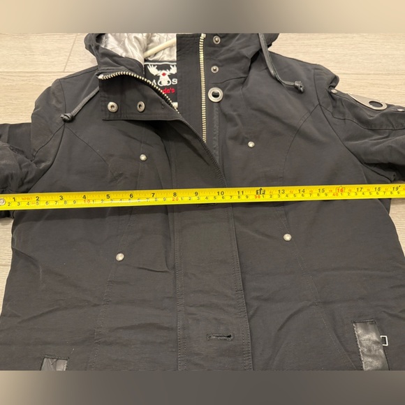 Moose Knuckle Winter Jacket Black Women’s Medium - Picture 11 of 13